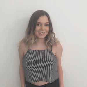 Meet your Posher, Kenzie